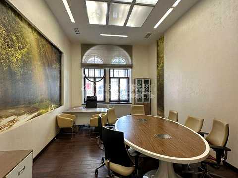 комерційна за адресою Харків, Донця-Захаржевського вул., 2