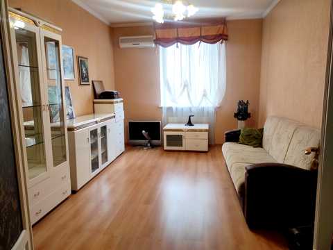 квартира за адресою Леонтовича вул. (Бєлінського), 10