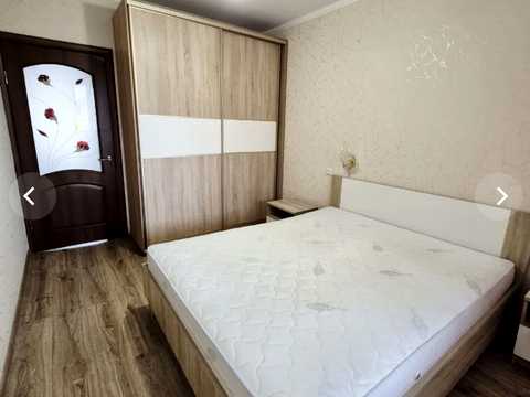 квартира за адресою Героїв просп., 4