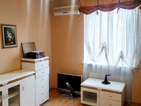 квартира за адресою Леонтовича вул. (Бєлінського), 10