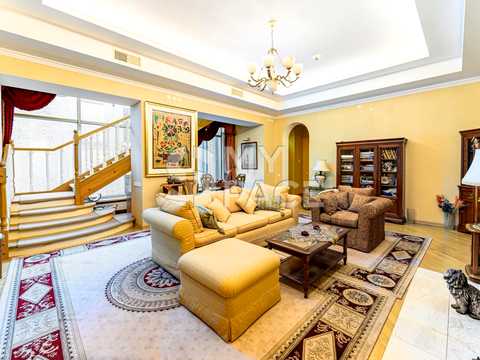 квартира по адресу Софиевская пл., 25-А