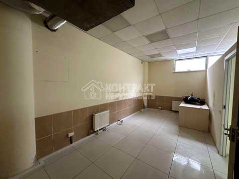 комерційна за адресою Харків, Донця-Захаржевського вул., 2