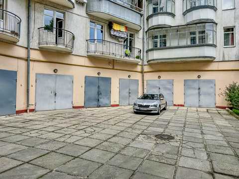 квартира за адресою Львів, Київська вул., 20