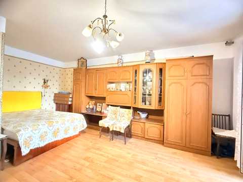 квартира за адресою Чорноморськ (Іллічівськ), Миру просп. (Леніна), 41