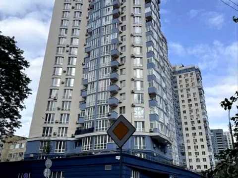 квартира по адресу Кирилло-Мефодиевская ул., 2