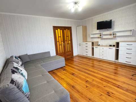 квартира за адресою Корольова вул., 17