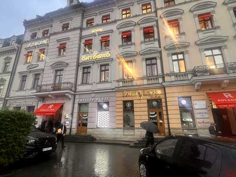 комерційна за адресою Соборна пл., 14