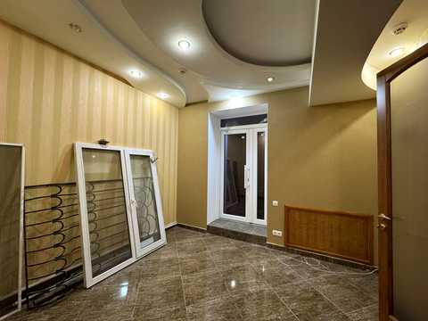 комерційна за адресою Фонтанська дорога вул., 45