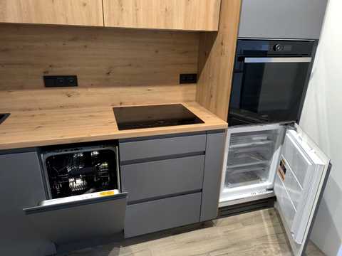 квартира за адресою Драгоманова вул., 6г