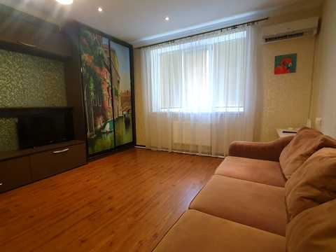 квартира по адресу Сержанта Жужомы ул., 7