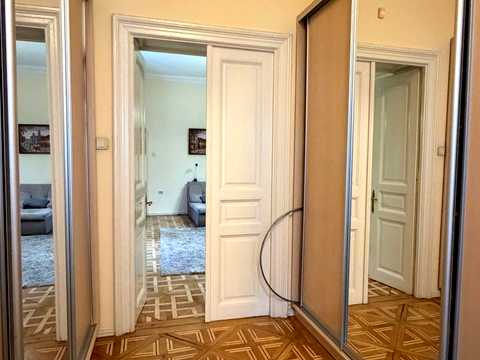 квартира за адресою Гетьмана Петра Дорошенка вул. (Жовтнева), 44