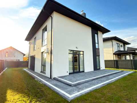 будинок за адресою с. Крихівці, Станіславська