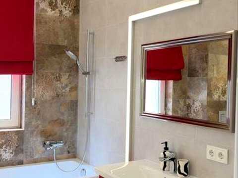 будинок за адресою Мрії вул. (Академіка Туполєва), 28