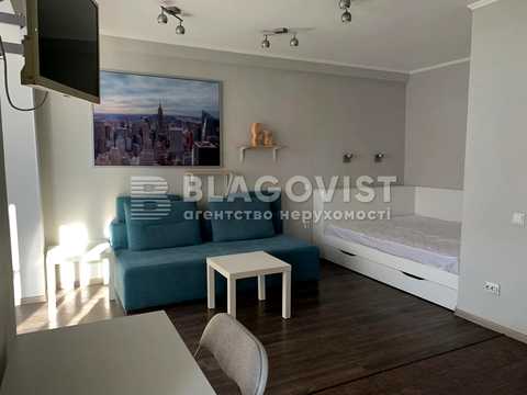 квартира за адресою Солом'янська вул., 3-А
