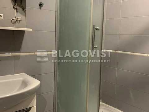 квартира за адресою Солом'янська вул., 3-А
