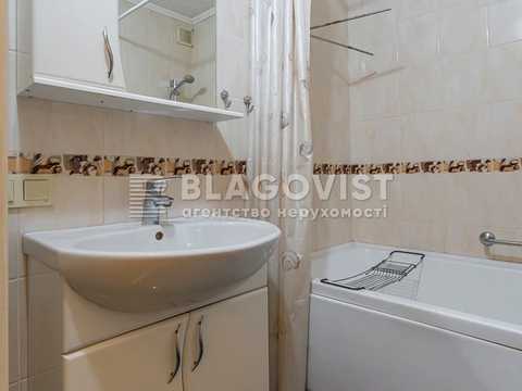 квартира за адресою Ореста Васкула вул. (Феодори Пушиної), 8