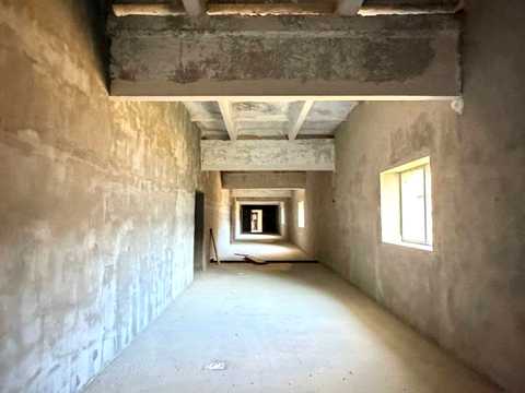комерційна за адресою Учительська, 18