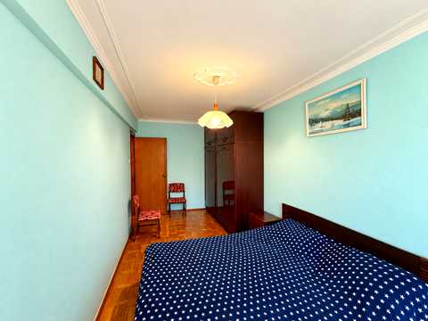 квартира по адресу Максимовича ул., 7