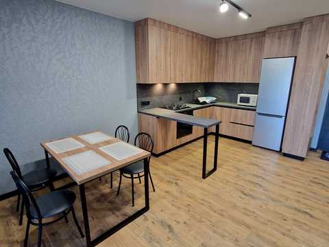 квартира за адресою Роксоляни вул., 18