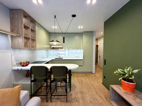 квартира за адресою Салютна вул., 2к18