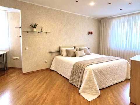 квартира за адресою Левка Лук'яненка вул. (Маршала Тимошенка), 13-А