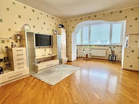 квартира за адресою Левка Лук'яненка вул. (Маршала Тимошенка), 13-А