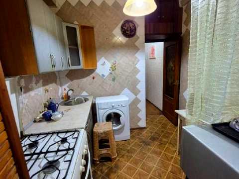 квартира за адресою Олексія Вадатурського вул. (Маршала Малиновського), 5