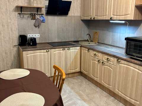 квартира за адресою Андрія Аболмасова вул. (Панельна), 4-А