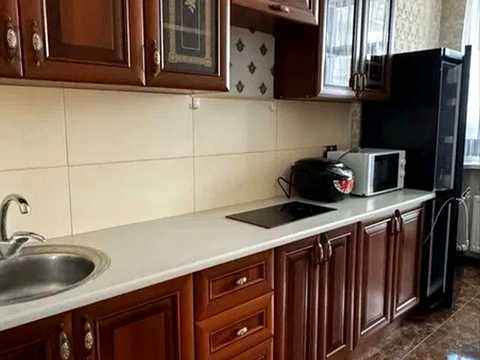 квартира по адресу Драгоманова ул., 2-А