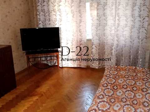 квартира за адресою Зодчих вул., 18