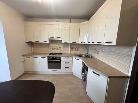 квартира за адресою Потічна вул., 1