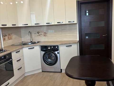 квартира за адресою Потічна вул., 1