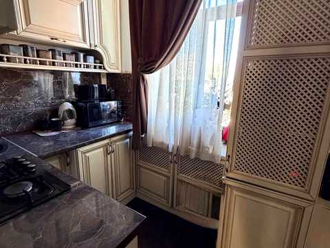 квартира за адресою Дніпро, Івана Нечуя-Левицького вул. (Каруни), 8