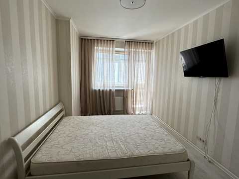 квартира за адресою Михайла Грушевського вул., 21