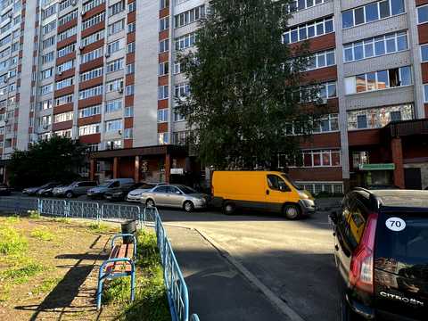 квартира за адресою Михайла Грушевського вул., 21