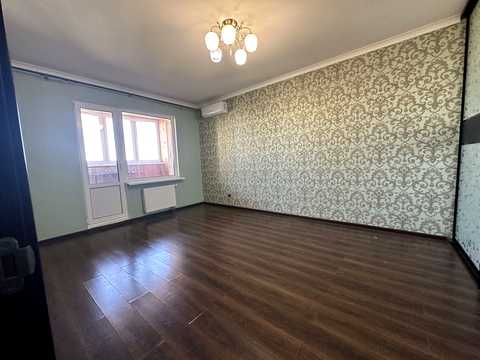 квартира за адресою Сергія Данченка вул., 5