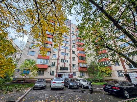 квартира за адресою Романа Шухевича просп. (Генерала Ватутіна), 24