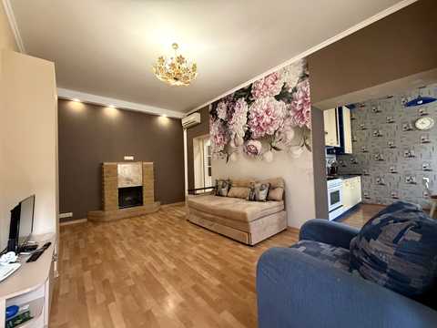 квартира за адресою Троїцька вул., 5