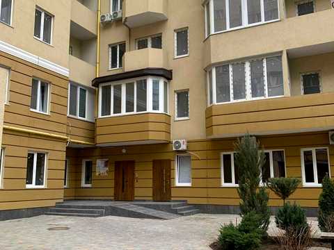 квартира за адресою Сонячна вул., 4