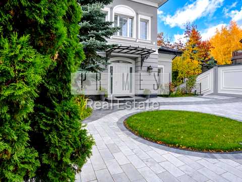 дом по адресу Киев, Зверинецкая ул., 1