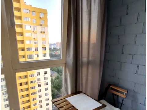 квартира за адресою Воскресенська вул., 18