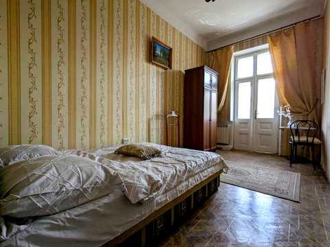 квартира за адресою Тараса Шевченка просп., 12