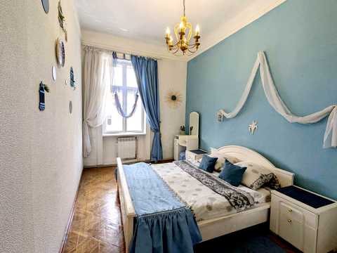 квартира за адресою Тараса Шевченка просп., 12
