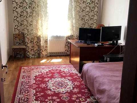 квартира за адресою Київ, Академіка Глушкова просп., 9-Є