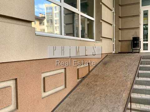 комерційна за адресою Університетська вул. (Карла Маркса), (Будинок 1)