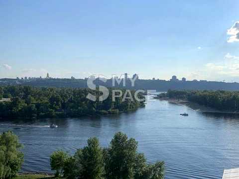 квартира за адресою Микільсько-Слобідська вул., 3-Б