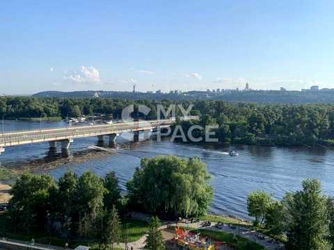 квартира за адресою Микільсько-Слобідська вул., 3-Б