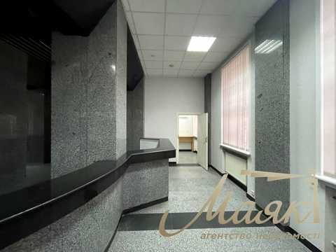комерційна за адресою Васильківська вул., 7/7