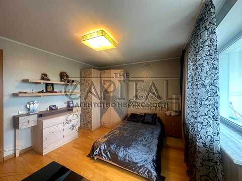 квартира за адресою Казимира Малевича вул. (Боженка), 83