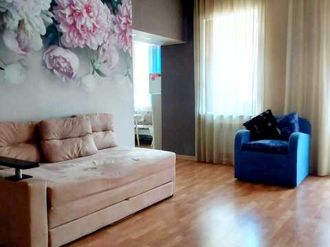 квартира за адресою Троїцька вул., 5